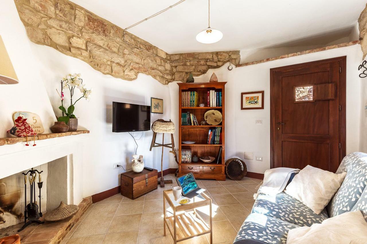 Domu Ala - Bynos Homes Baunei Exteriér fotografie