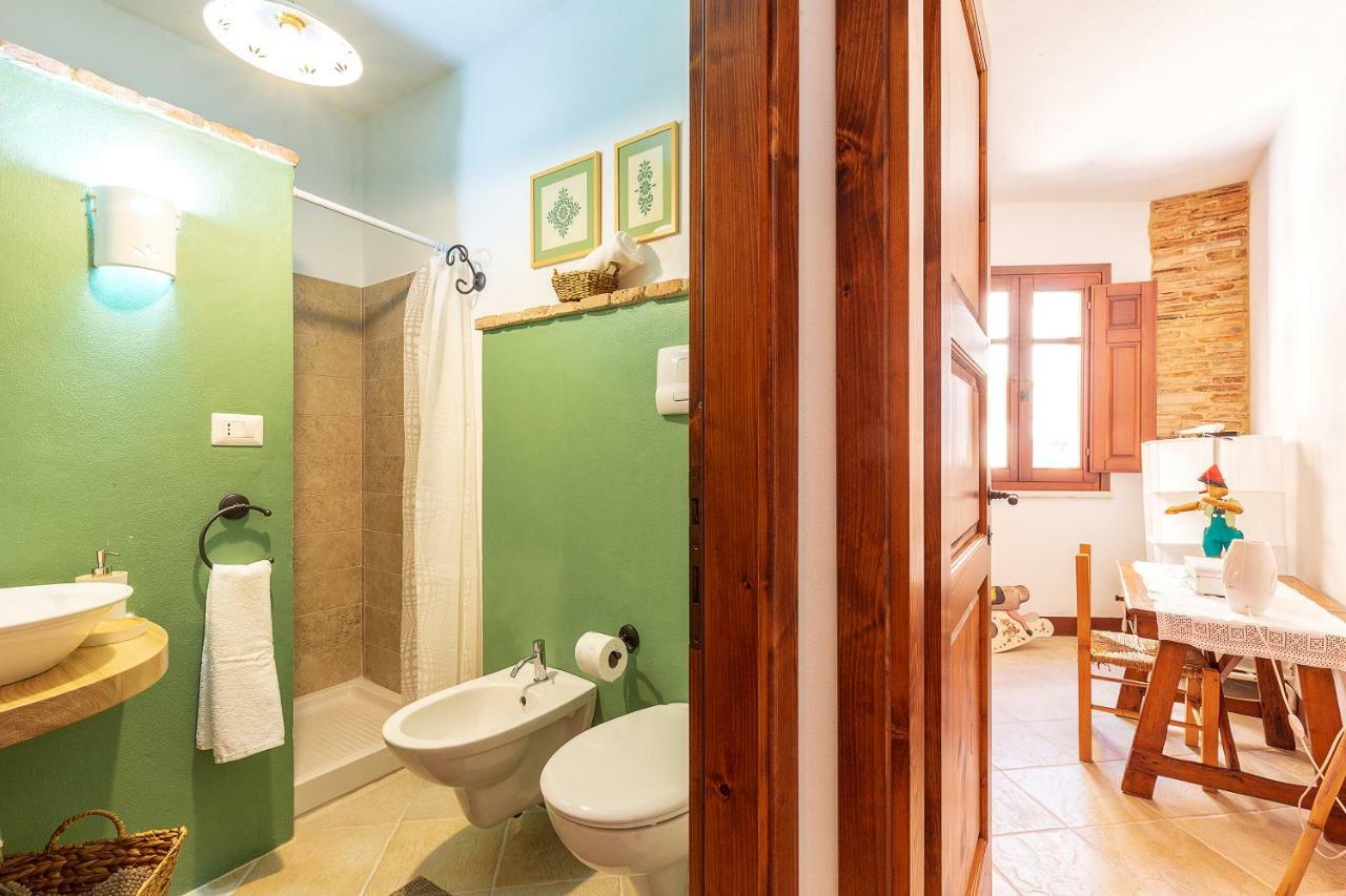 Domu Ala - Bynos Homes Baunei Exteriér fotografie